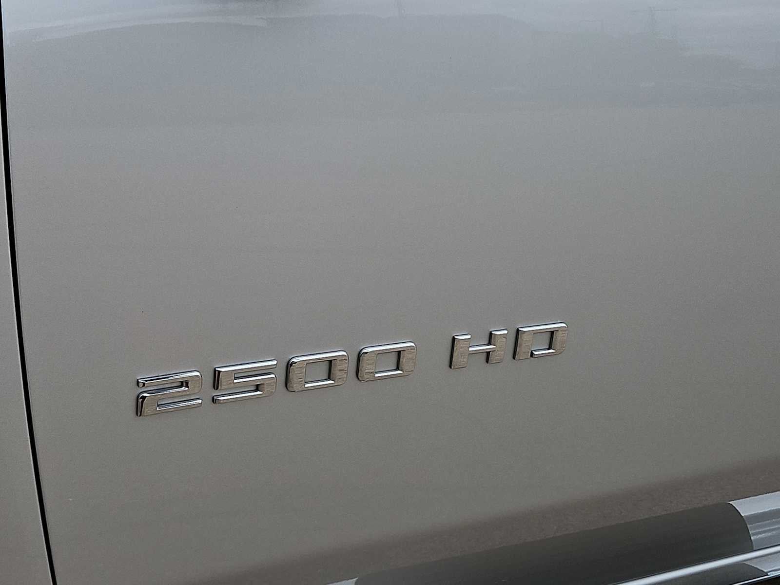 2023 Chevrolet Silverado 2500HD 4WD Crew Cab Standard Bed LT
