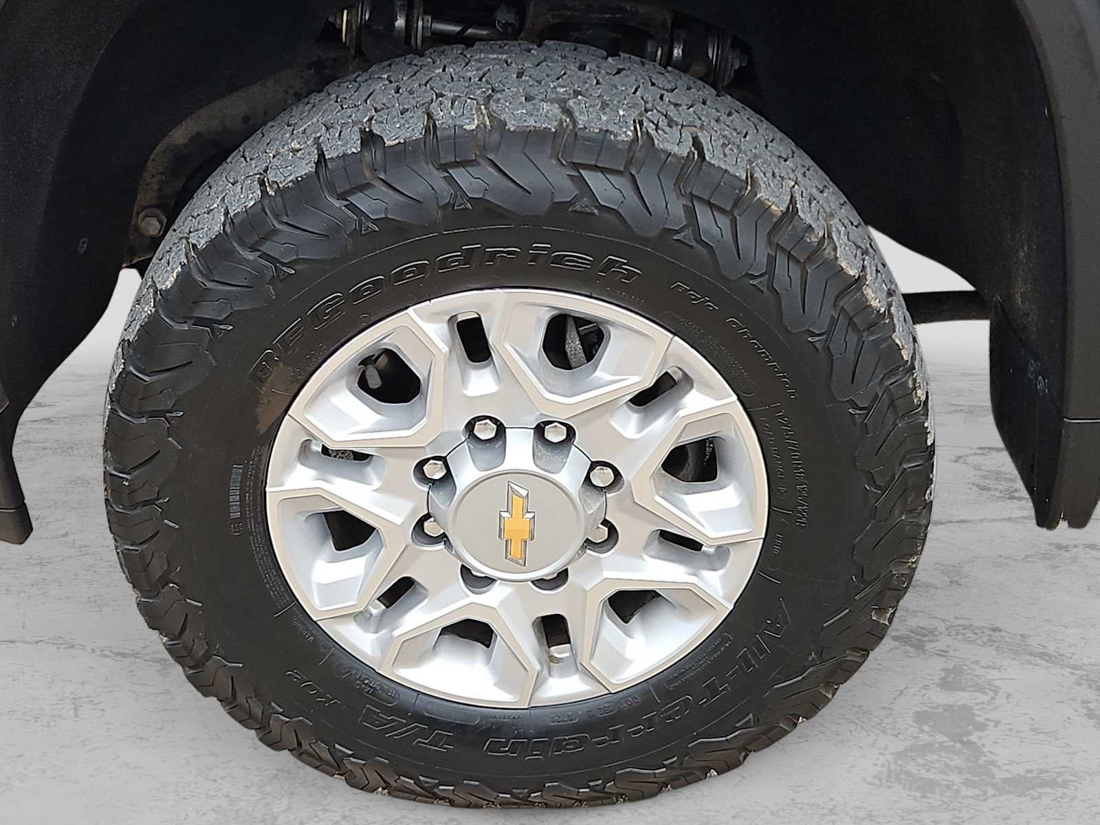 2023 Chevrolet Silverado 2500HD 4WD Crew Cab Standard Bed LT