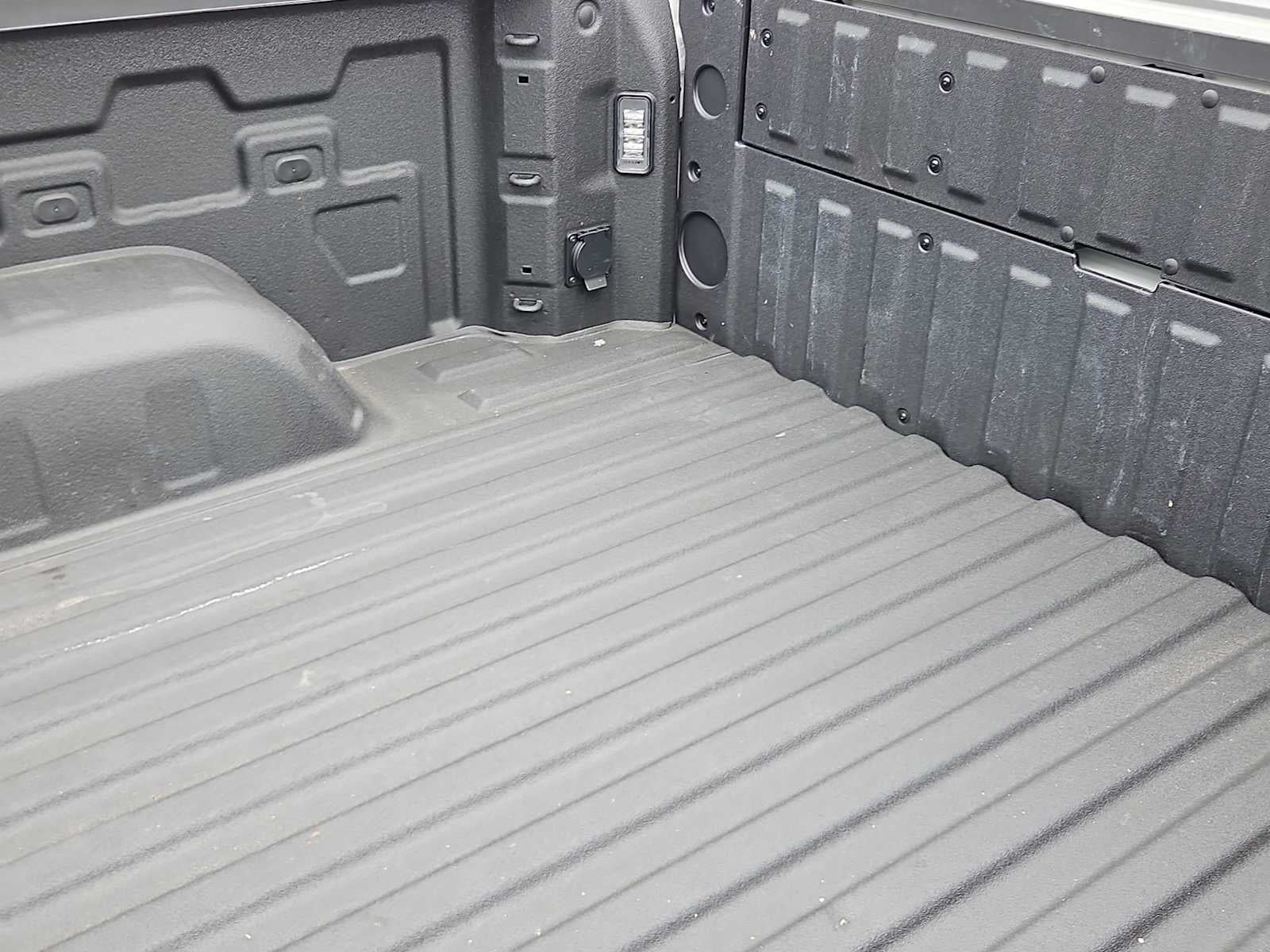 2026 Chevrolet Silverado 1500 4WD Crew Cab 147 RST