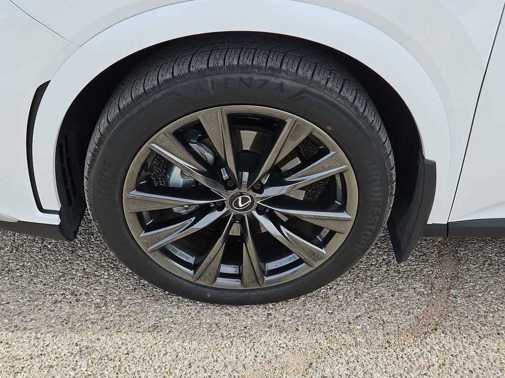 2025 Lexus RX F SPORT Design