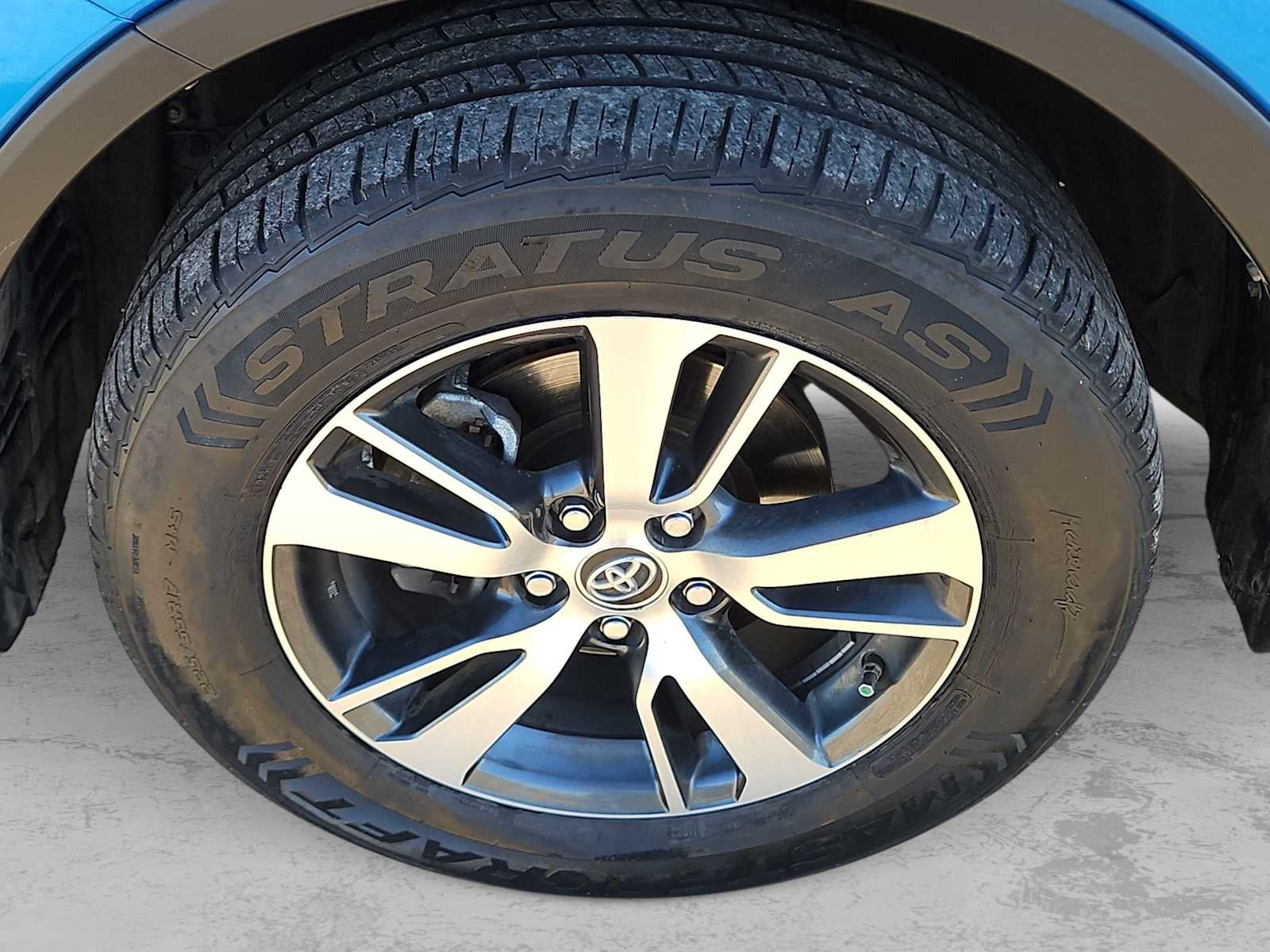 2016 Toyota RAV4 XLE