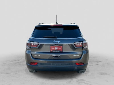 2022 Jeep Compass Latitude 4x4