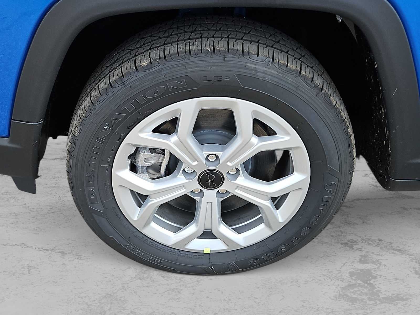 2026 Jeep Compass COMPASS LATITUDE 4X4