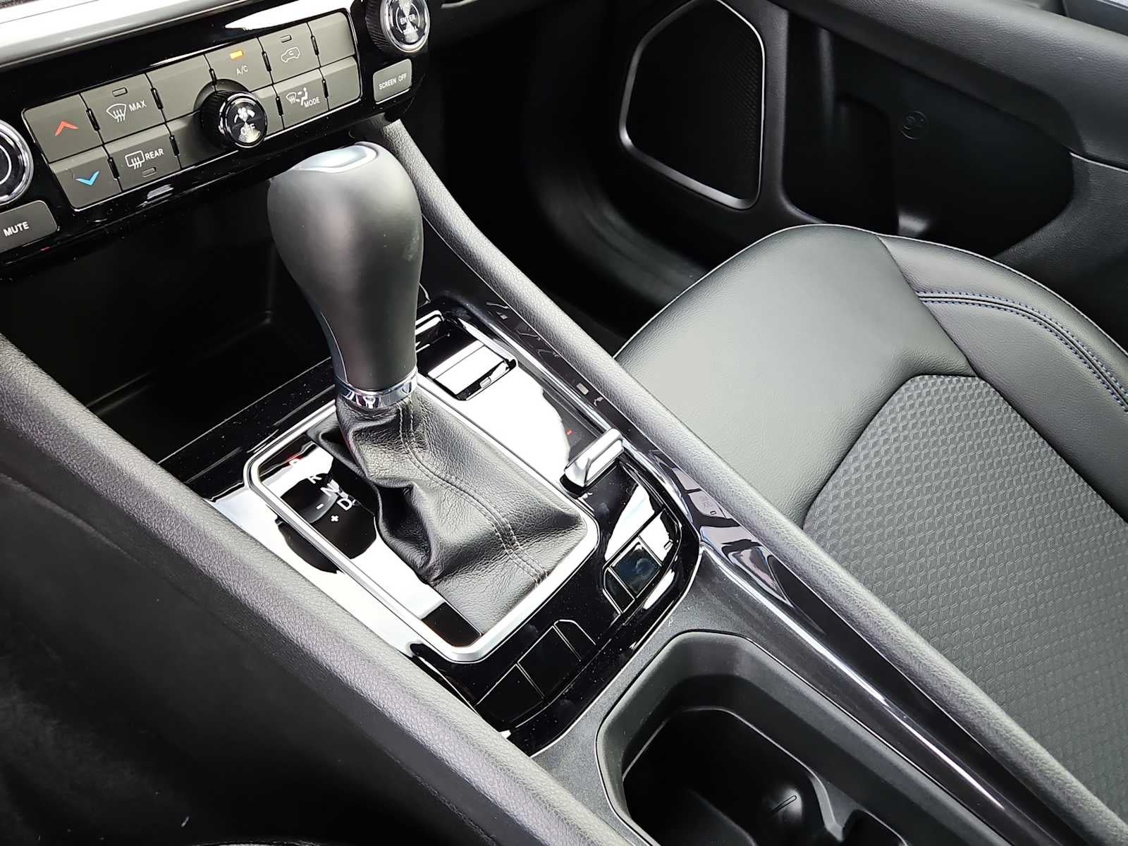 2026 Jeep Compass COMPASS LATITUDE 4X4