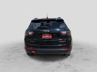 2025 Jeep Compass Trailhawk 4x4