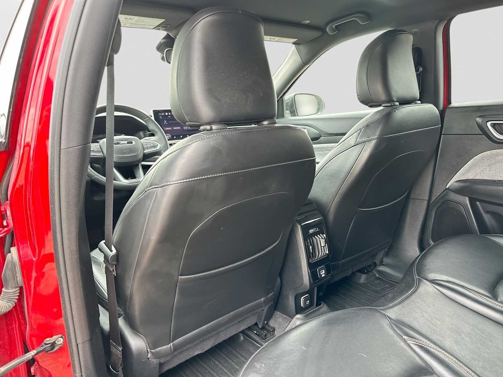 2023 Jeep Compass Latitude Lux FWD