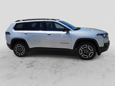2026 Jeep Cherokee CHEROKEE LAREDO 4X4