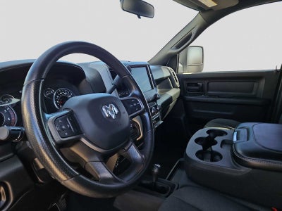 2024 RAM 3500 Tradesman Crew Cab 4x4 8' Box