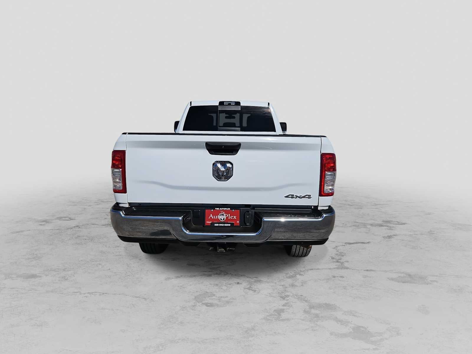 2024 RAM 3500 Tradesman Crew Cab 4x4 8' Box