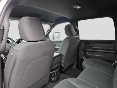 2026 RAM Ram 2500 RAM 2500 BLACK EXPRESS CREW CAB 4X4 6'4' BOX