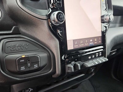 2026 RAM Ram 2500 RAM 2500 BLACK EXPRESS CREW CAB 4X4 6'4' BOX