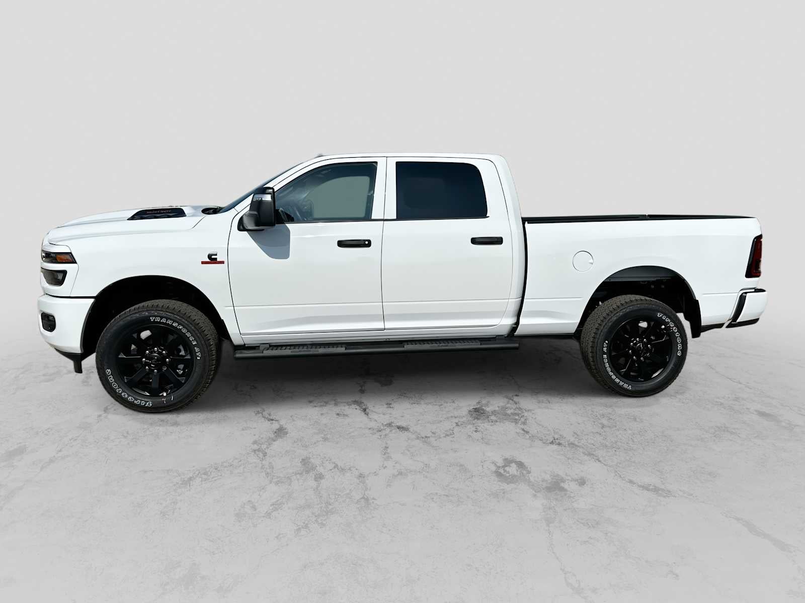 2026 RAM 2500 RAM 2500 BLACK EXPRESS CREW CAB 4X4 6'4' BOX