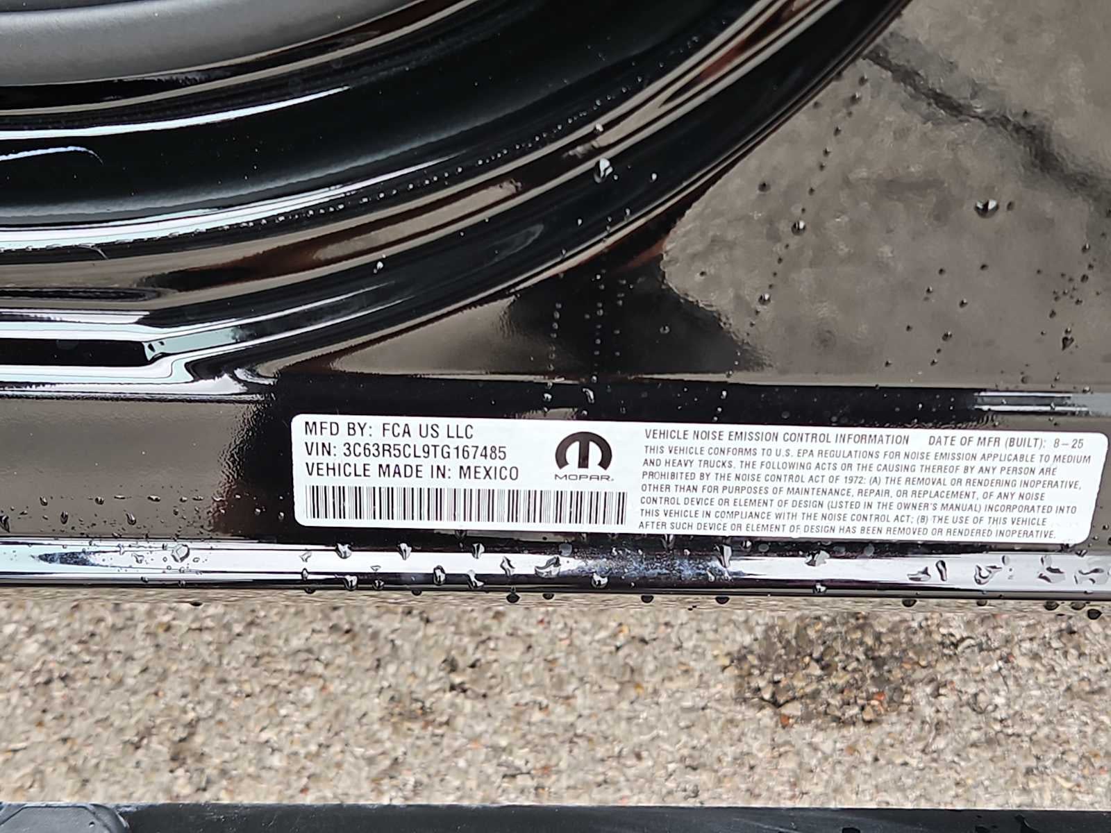 2026 RAM Ram 2500 RAM 2500 BLACK EXPRESS CREW CAB 4X4 6'4' BOX