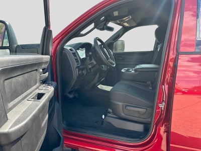 2026 RAM 2500 RAM 2500 BLACK EXPRESS CREW CAB 4X4 6'4' BOX