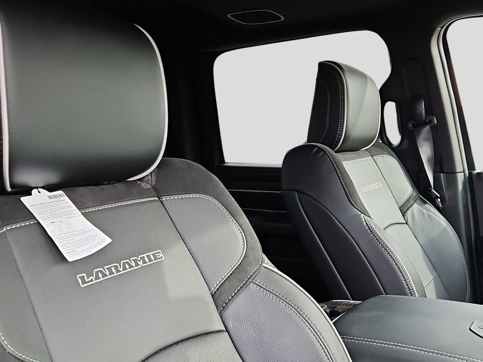 2026 RAM Ram 2500 RAM 2500 LARAMIE MEGA CAB 4X4 6'4' BOX