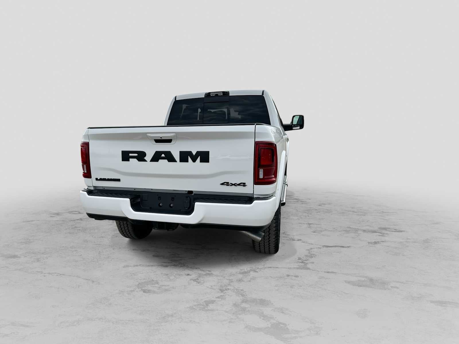 2027 RAM 2500 RAM 2500 LARAMIE MEGA CAB 4X4 6'4' BOX