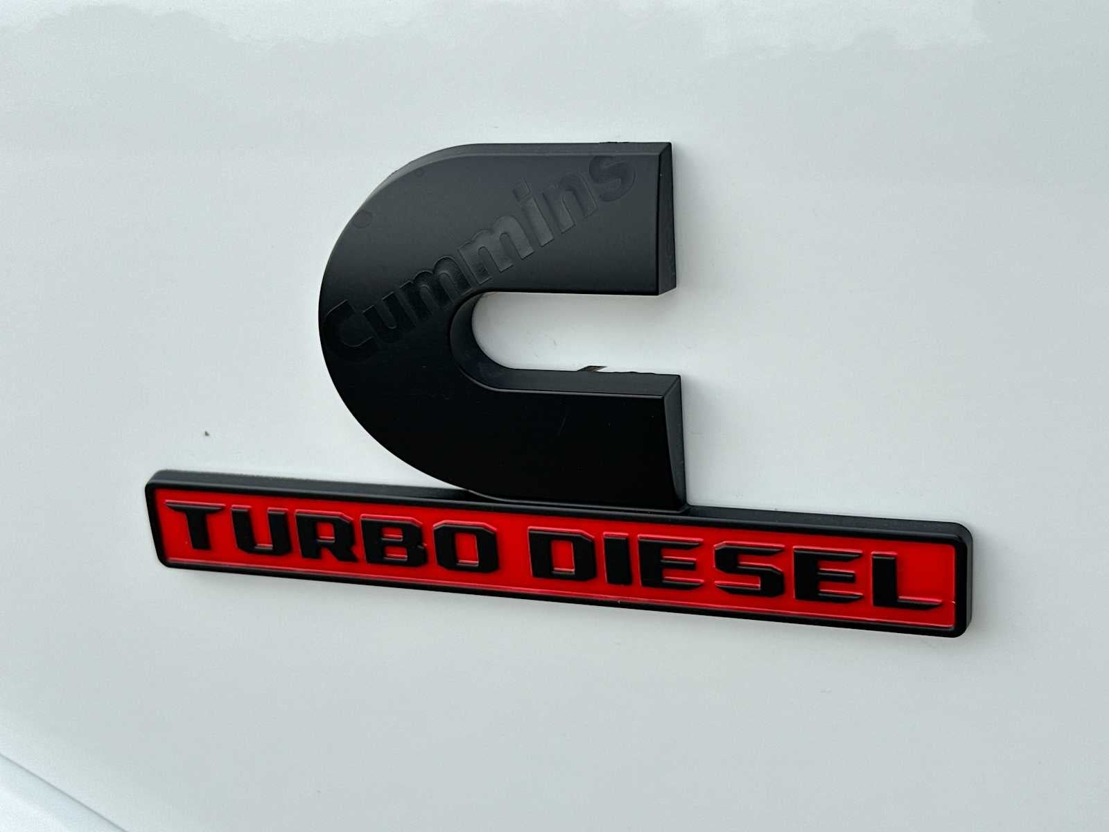 2027 RAM 2500 RAM 2500 LARAMIE MEGA CAB 4X4 6'4' BOX
