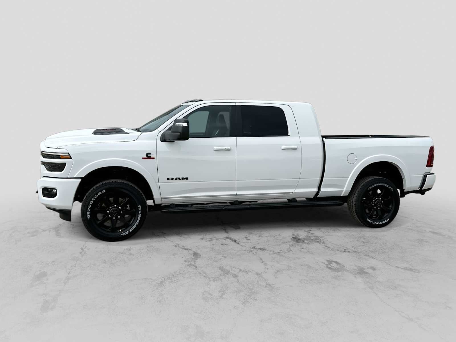 2027 RAM 2500 RAM 2500 LARAMIE MEGA CAB 4X4 6'4' BOX