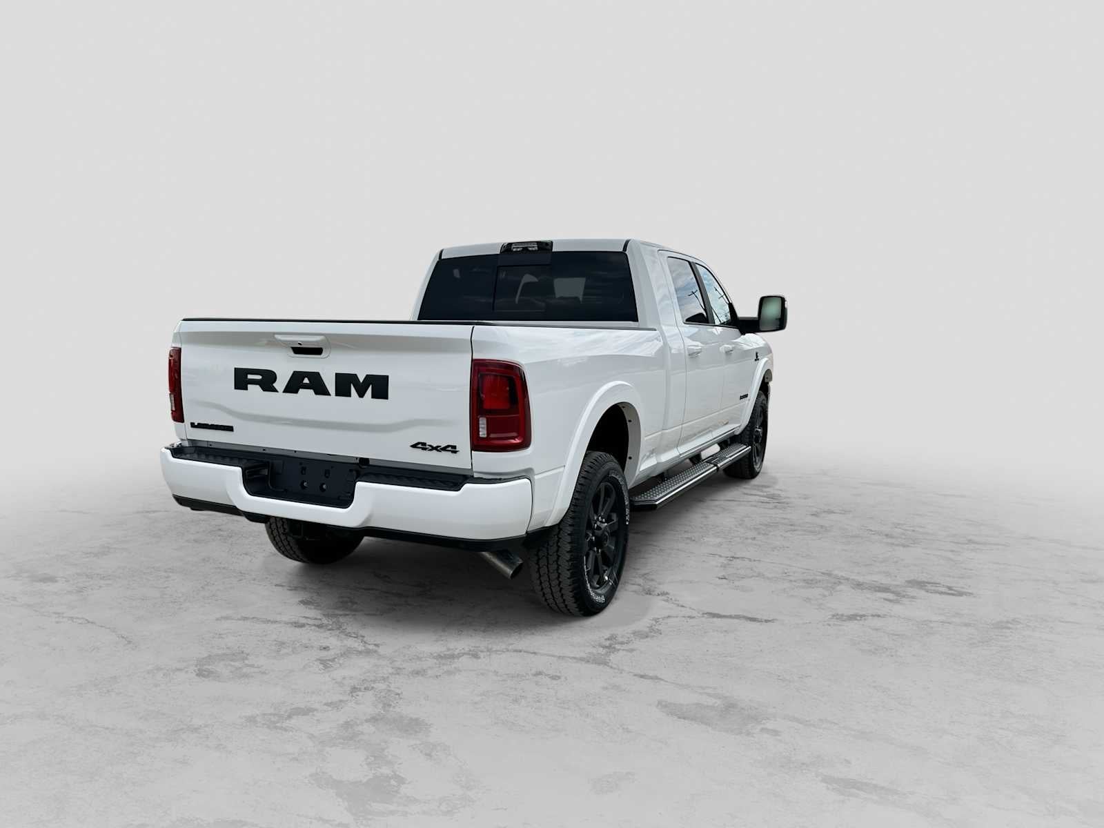 2027 RAM 2500 RAM 2500 LARAMIE MEGA CAB 4X4 6'4' BOX