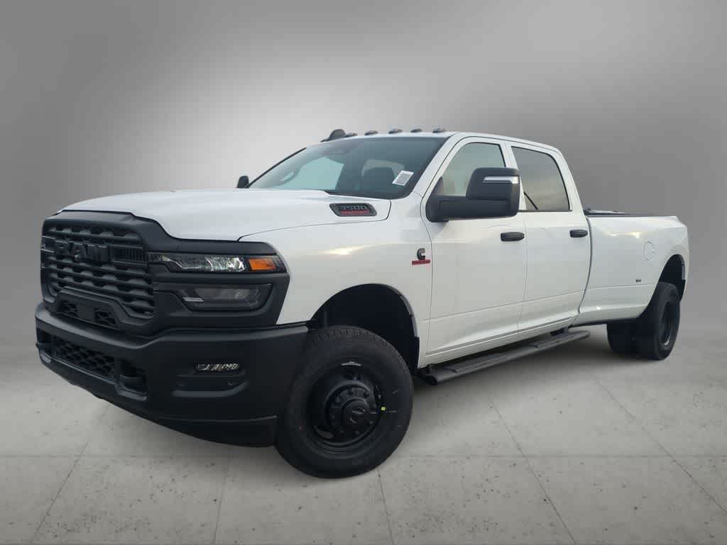 2026 RAM 3500 RAM 3500 TRADESMAN CREW CAB 4X4 8' BOX