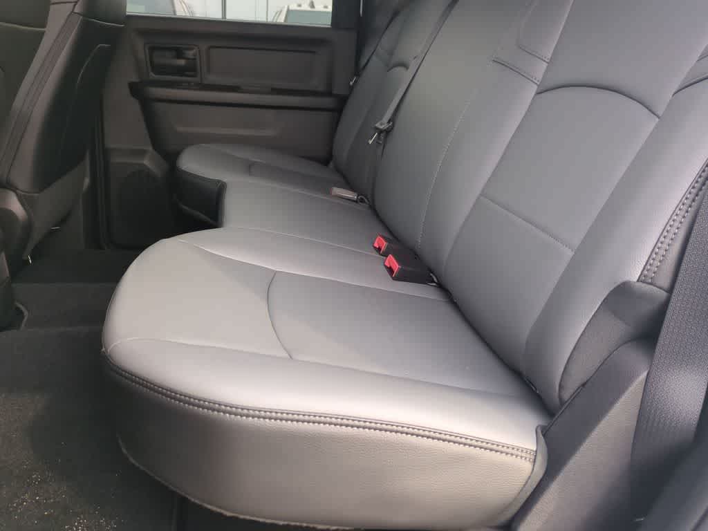 2026 RAM 3500 RAM 3500 TRADESMAN CREW CAB 4X4 8' BOX