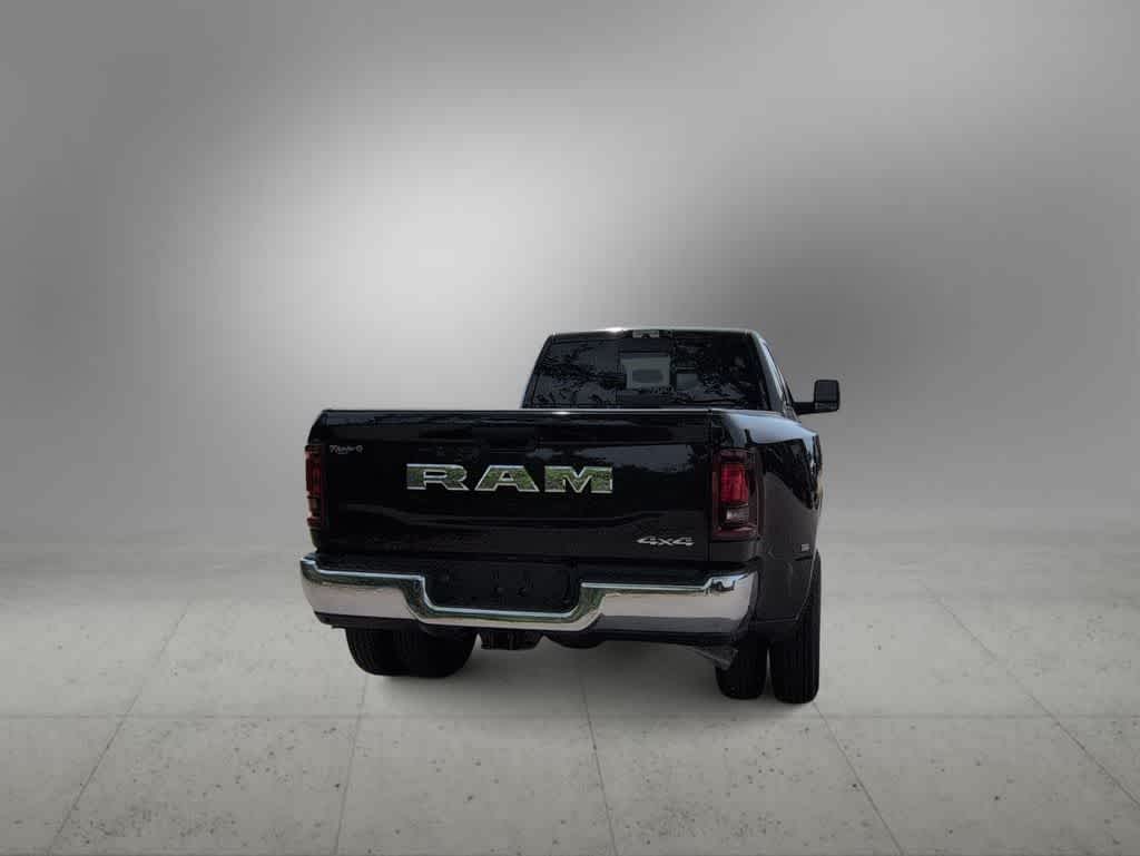 2026 RAM 3500 RAM 3500 TRADESMAN CREW CAB 4X4 8' BOX