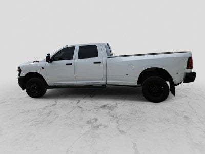 2026 RAM 3500 Tradesman Crew Cab 4x4 8' Box