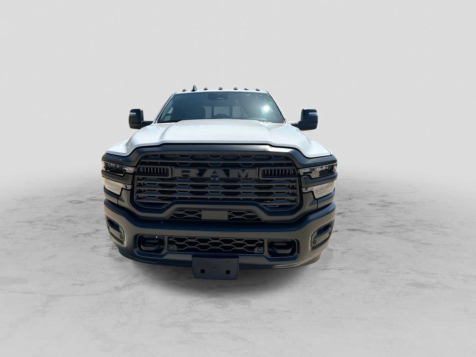 2026 RAM 3500 RAM 3500 TRADESMAN CREW CAB 4X4 8' BOX