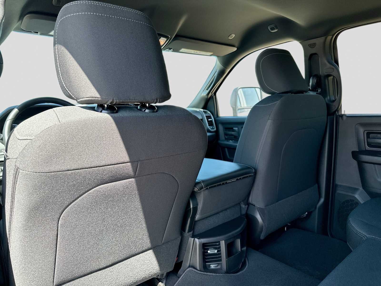2026 RAM 3500 RAM 3500 TRADESMAN CREW CAB 4X4 8' BOX