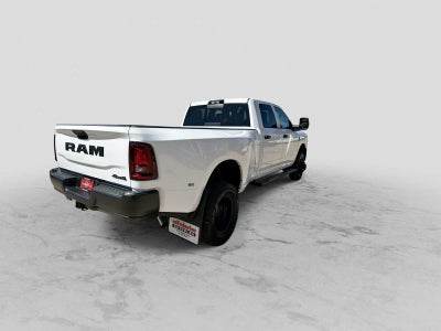 2026 RAM 3500 RAM 3500 TRADESMAN CREW CAB 4X4 8' BOX