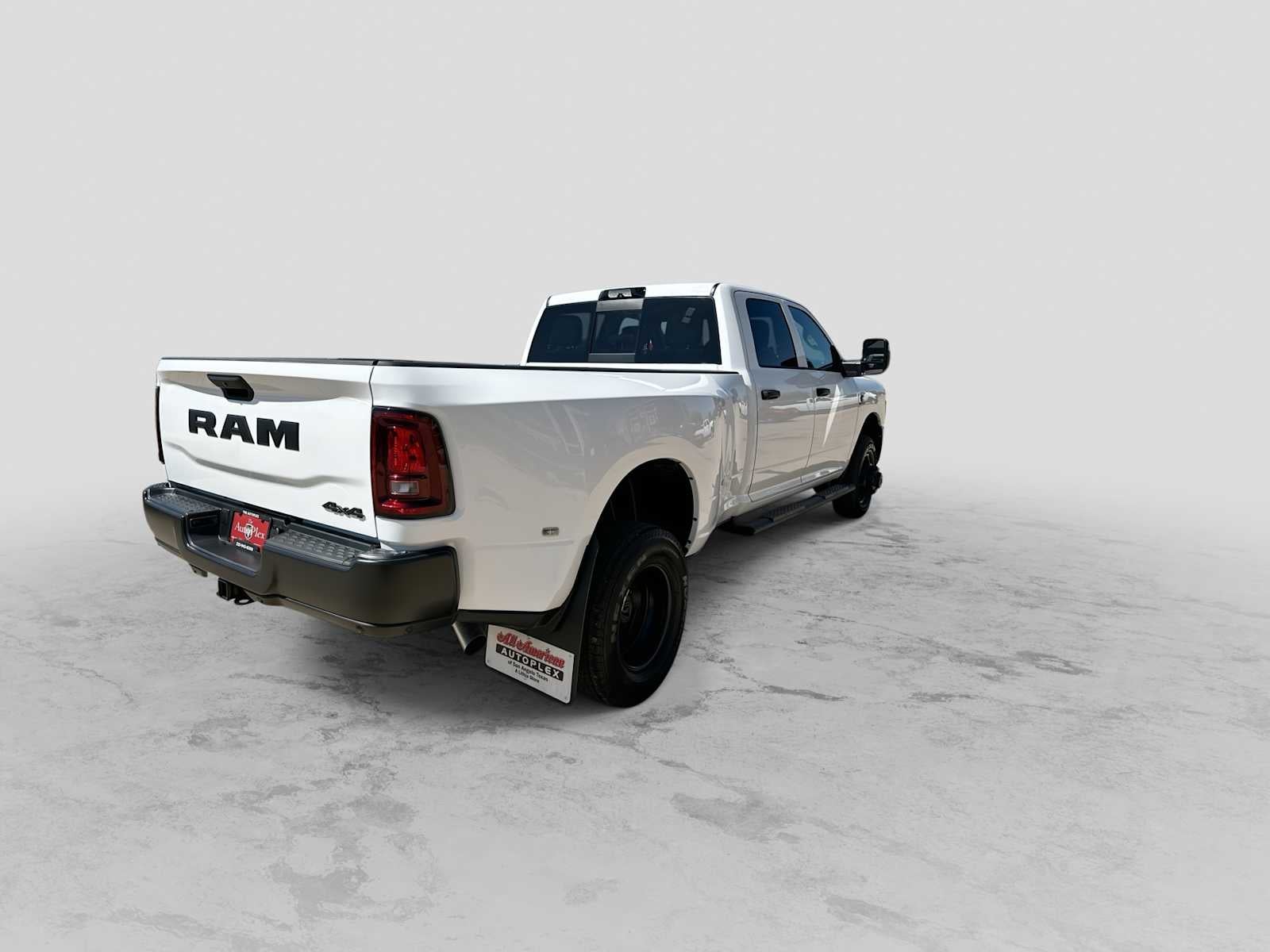 2026 RAM 3500 RAM 3500 TRADESMAN CREW CAB 4X4 8' BOX