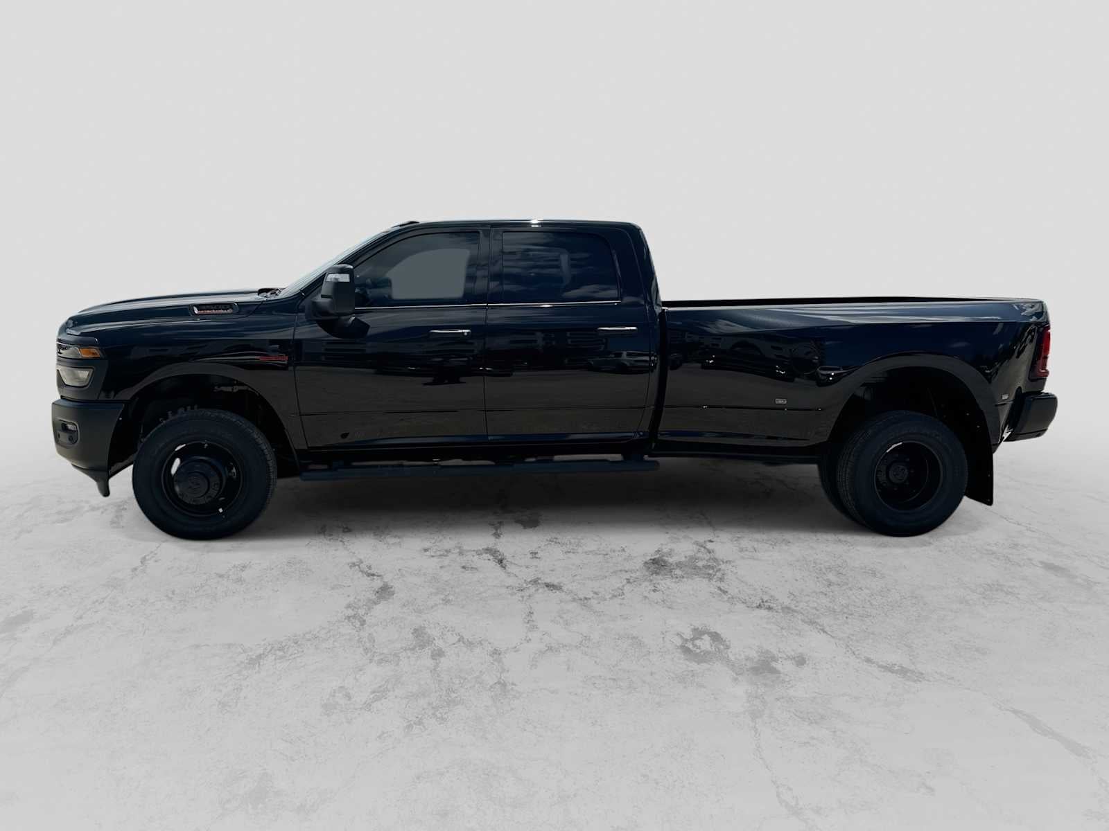 2026 RAM 3500 RAM 3500 TRADESMAN CREW CAB 4X4 8' BOX