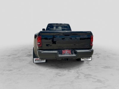2026 RAM 3500 RAM 3500 TRADESMAN CREW CAB 4X4 8' BOX