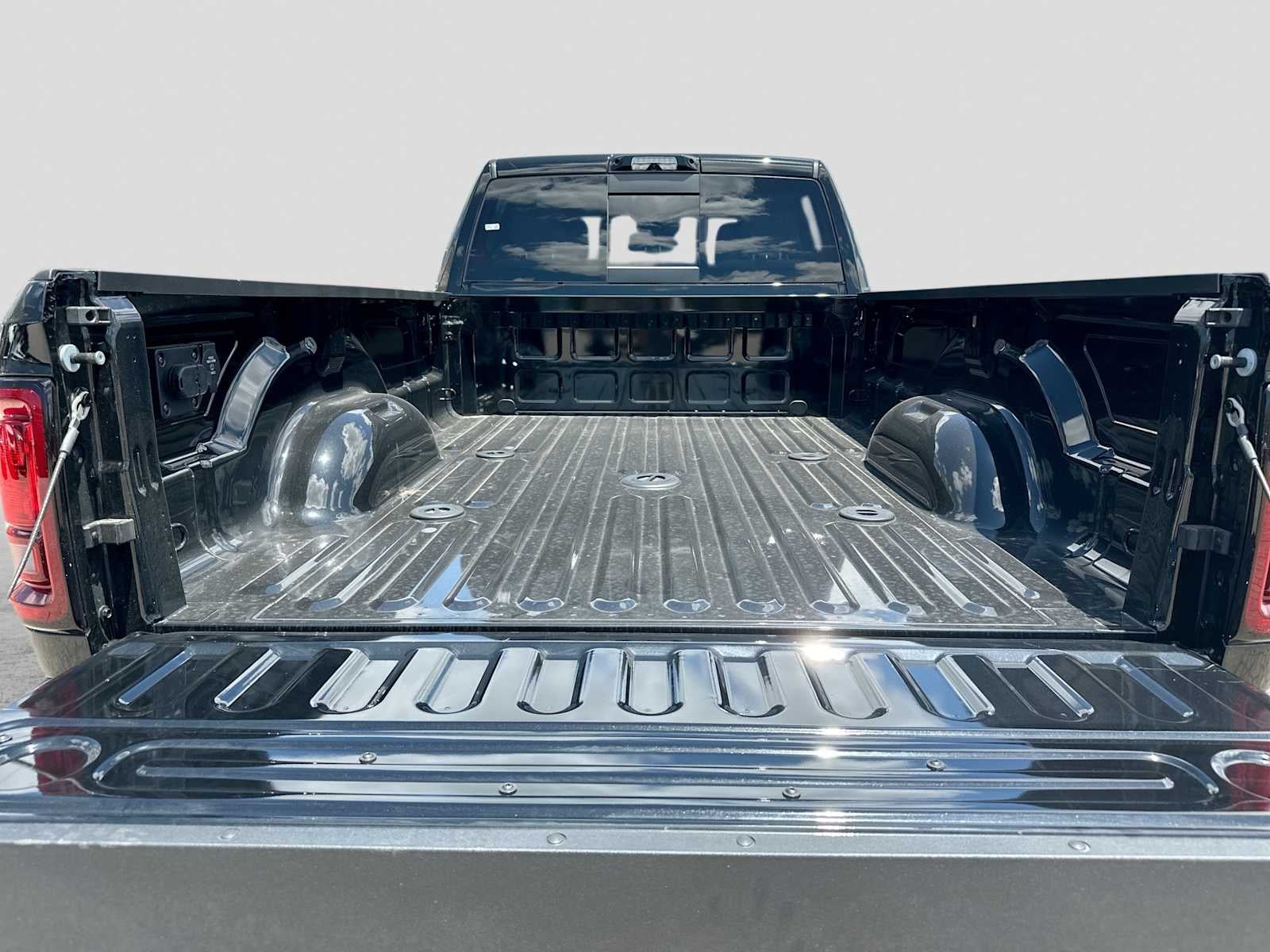 2026 RAM 3500 RAM 3500 TRADESMAN CREW CAB 4X4 8' BOX