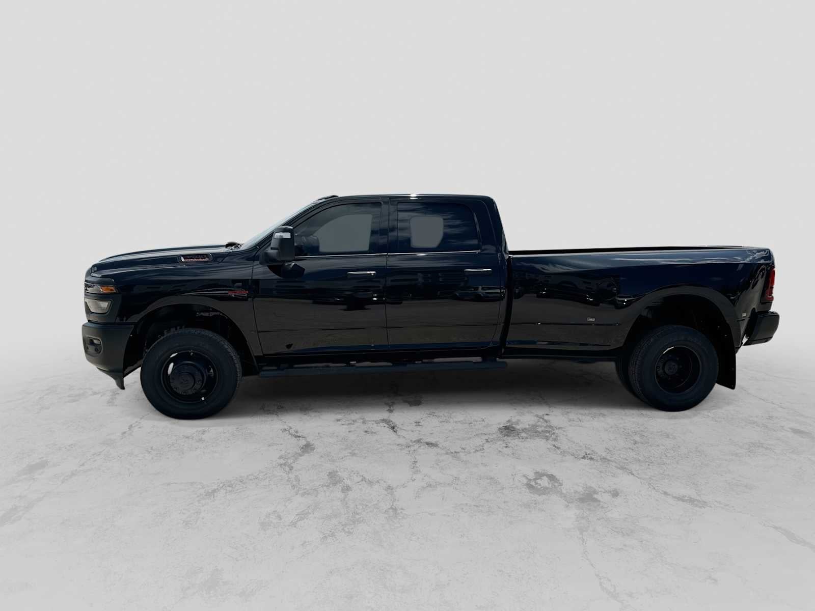 2026 RAM 3500 RAM 3500 TRADESMAN CREW CAB 4X4 8' BOX