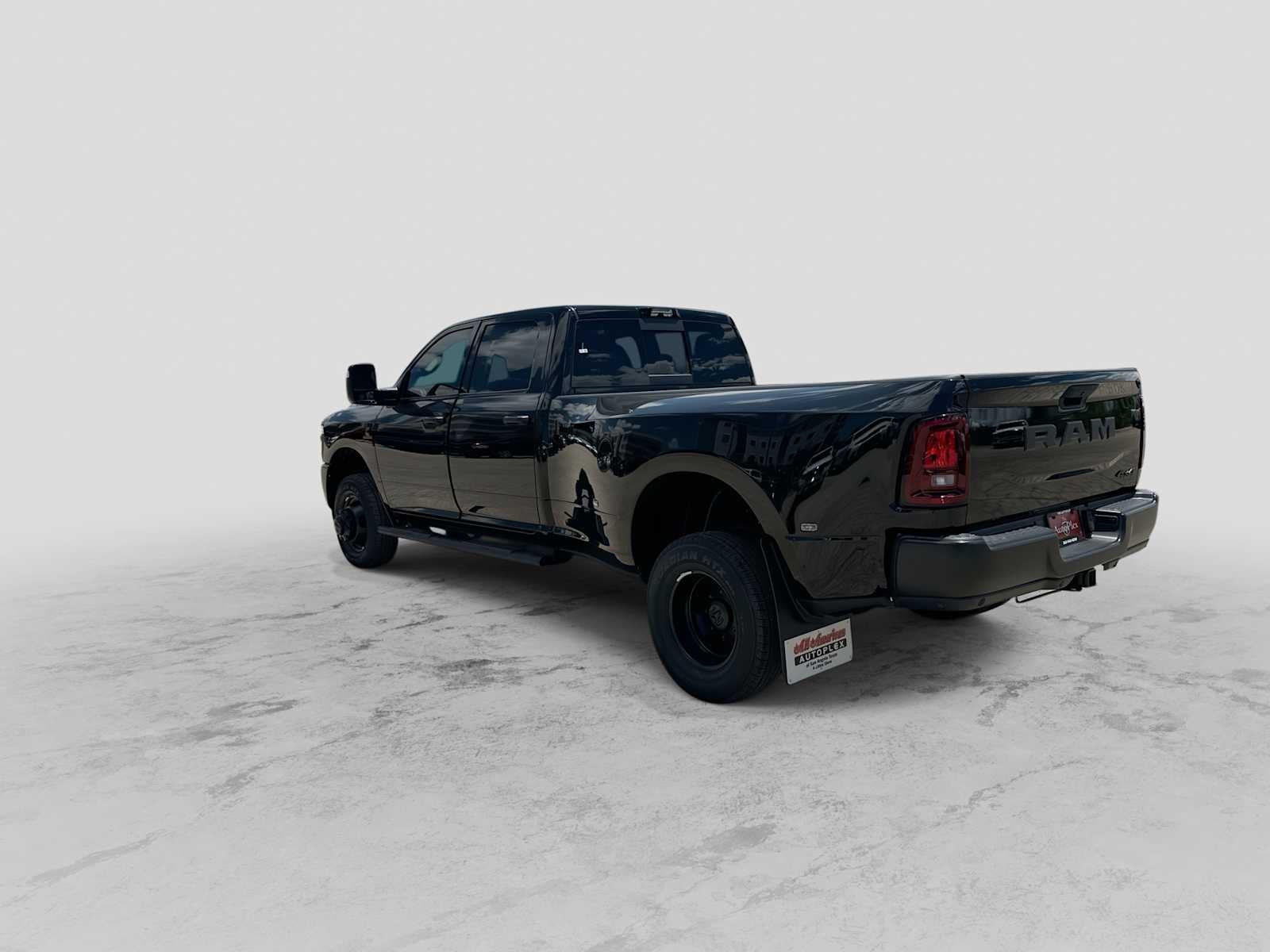 2026 RAM 3500 RAM 3500 TRADESMAN CREW CAB 4X4 8' BOX