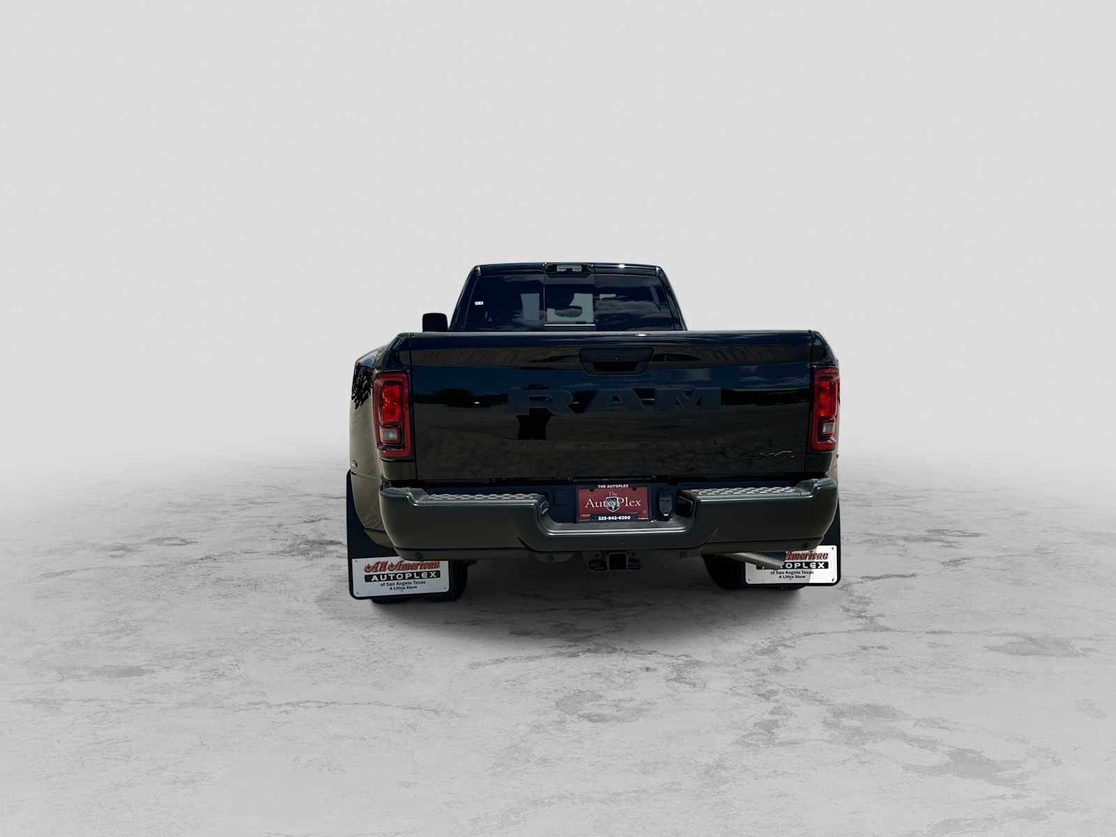 2026 RAM 3500 RAM 3500 TRADESMAN CREW CAB 4X4 8' BOX