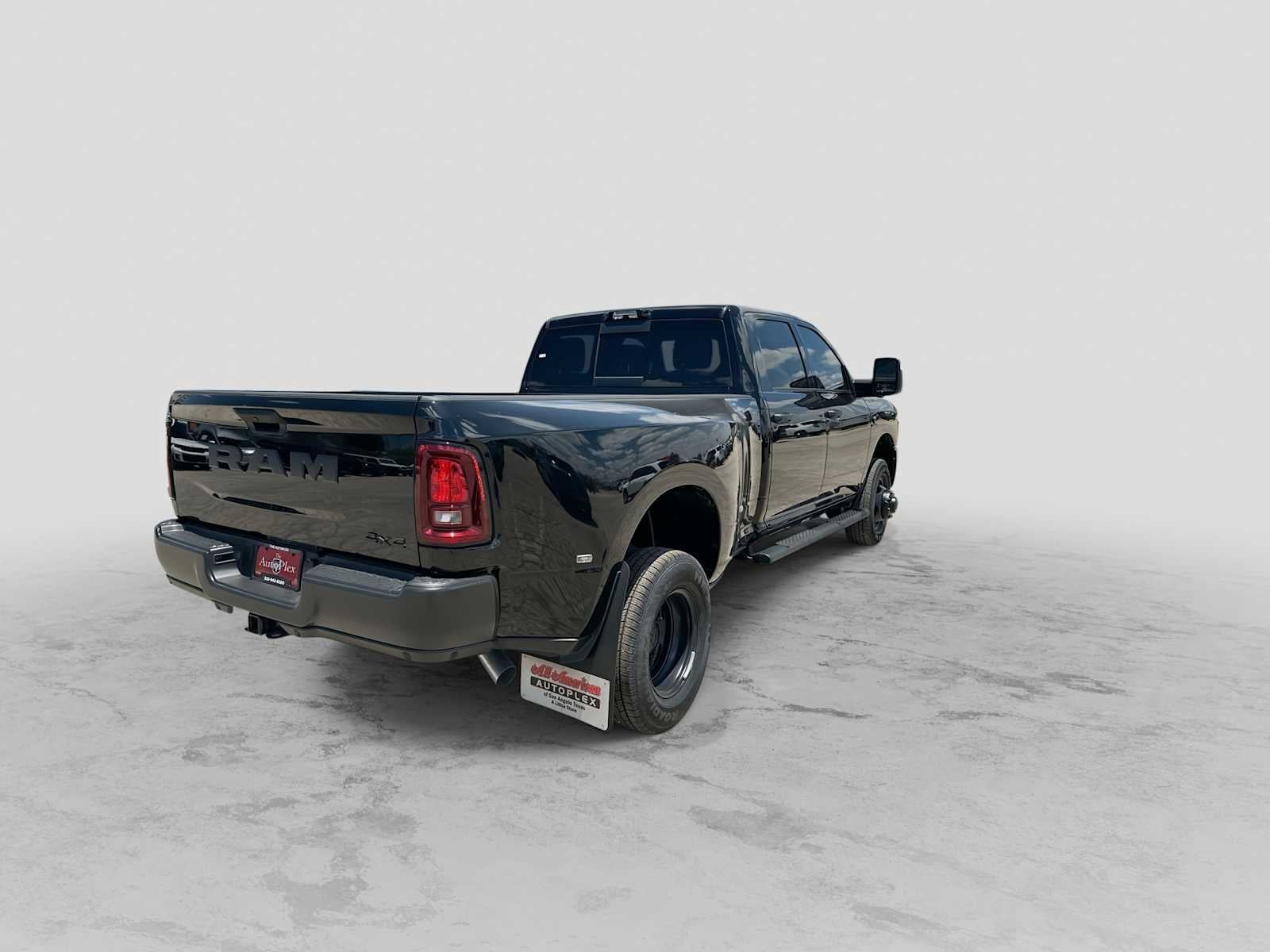 2026 RAM 3500 RAM 3500 TRADESMAN CREW CAB 4X4 8' BOX