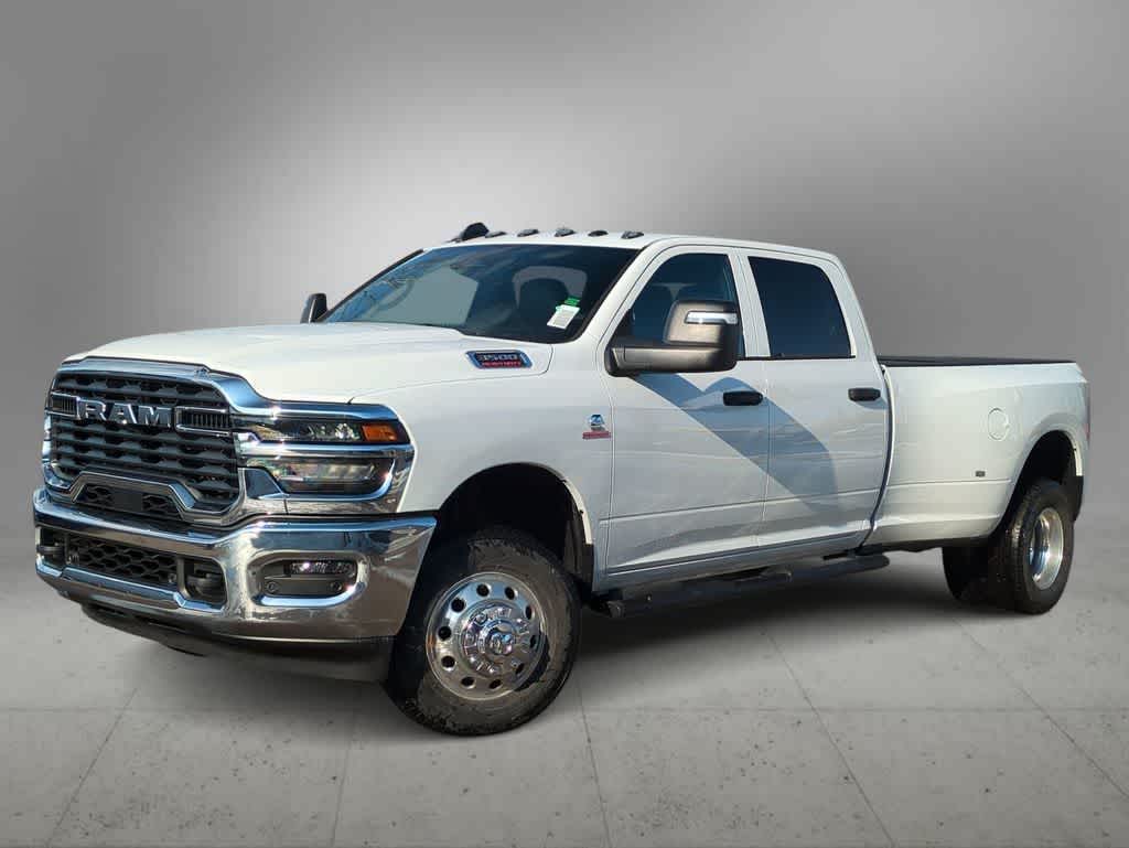 2026 RAM 3500 RAM 3500 TRADESMAN CREW CAB 4X4 8' BOX