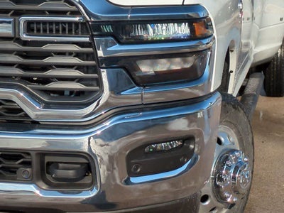 2026 RAM 3500 RAM 3500 TRADESMAN CREW CAB 4X4 8' BOX