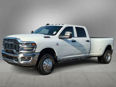 2026 RAM 3500 RAM 3500 TRADESMAN CREW CAB 4X4 8' BOX