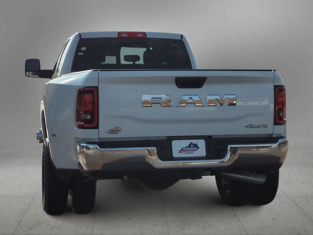 2026 RAM 3500 RAM 3500 TRADESMAN CREW CAB 4X4 8' BOX