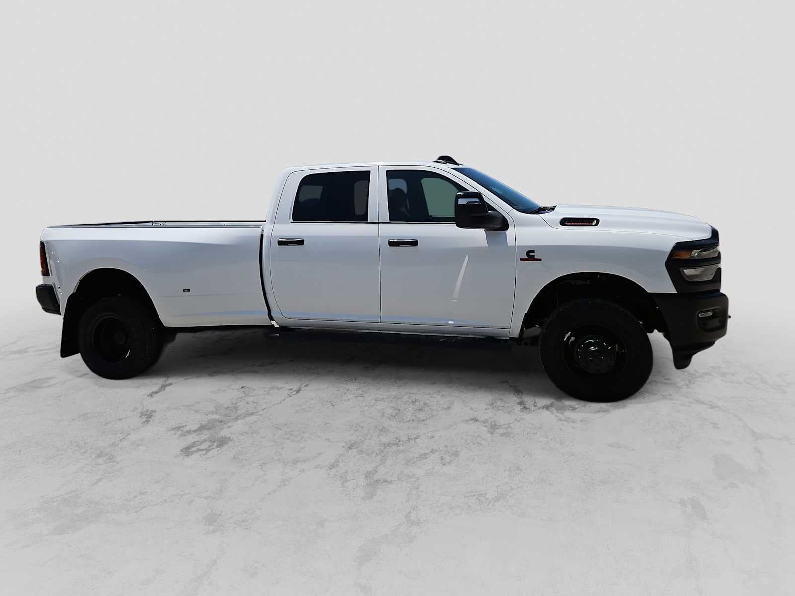 2026 RAM 3500 RAM 3500 TRADESMAN CREW CAB 4X4 8' BOX