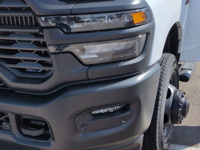 2026 RAM 3500 RAM 3500 TRADESMAN CREW CAB 4X4 8' BOX