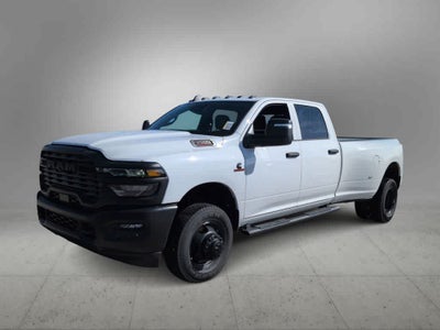 2026 RAM 3500 RAM 3500 TRADESMAN CREW CAB 4X4 8' BOX