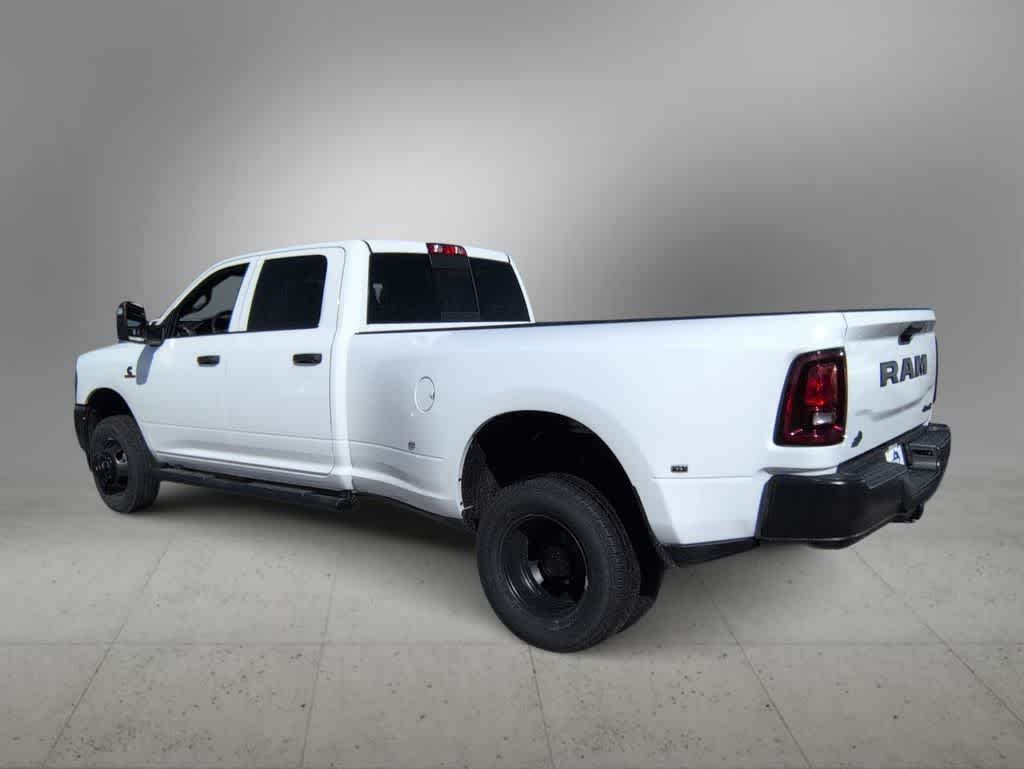 2026 RAM 3500 RAM 3500 TRADESMAN CREW CAB 4X4 8' BOX