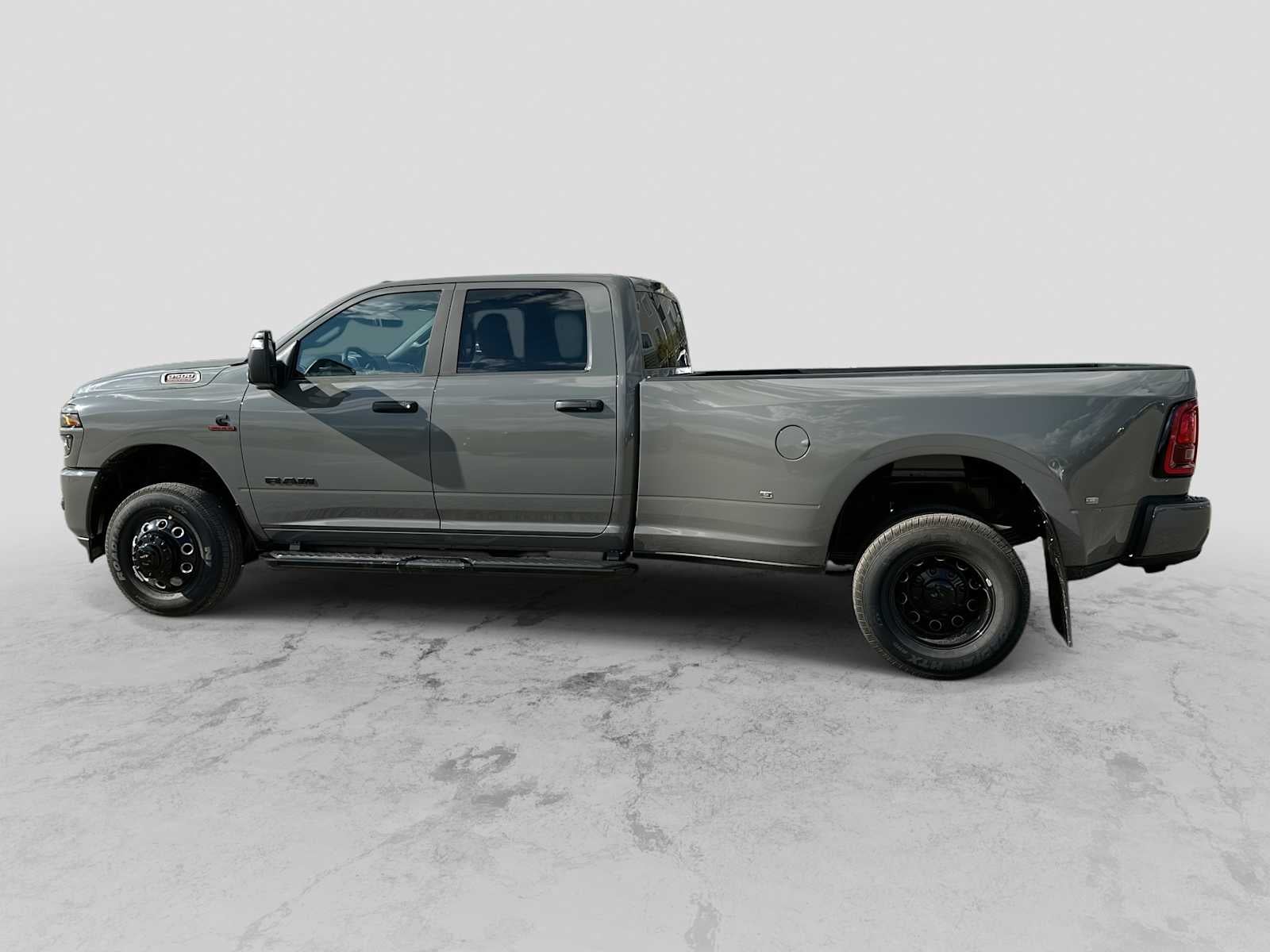 2027 RAM 3500 RAM 3500 LONE STAR CREW CAB 4X4 8' BOX