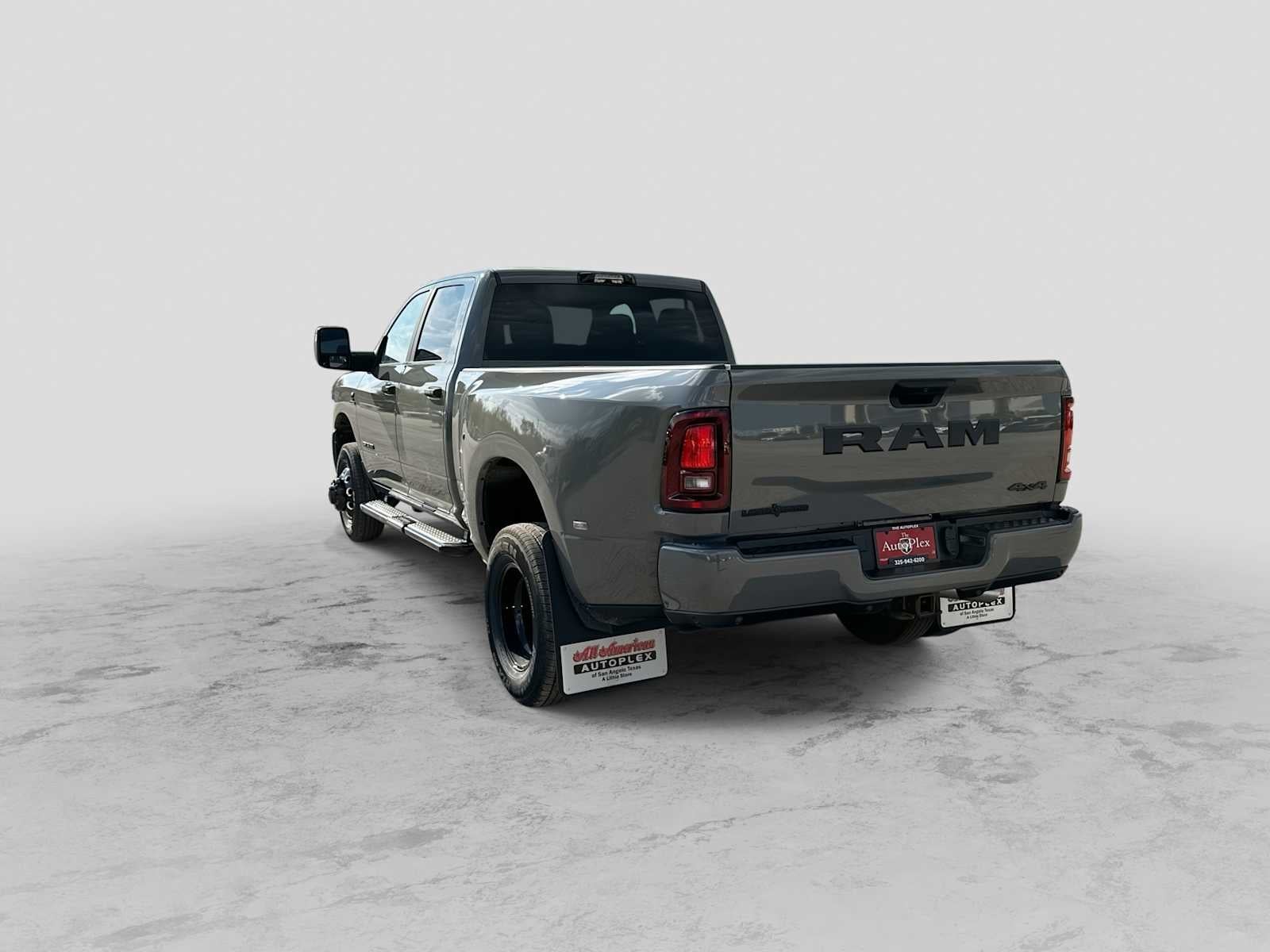 2027 RAM 3500 RAM 3500 LONE STAR CREW CAB 4X4 8' BOX