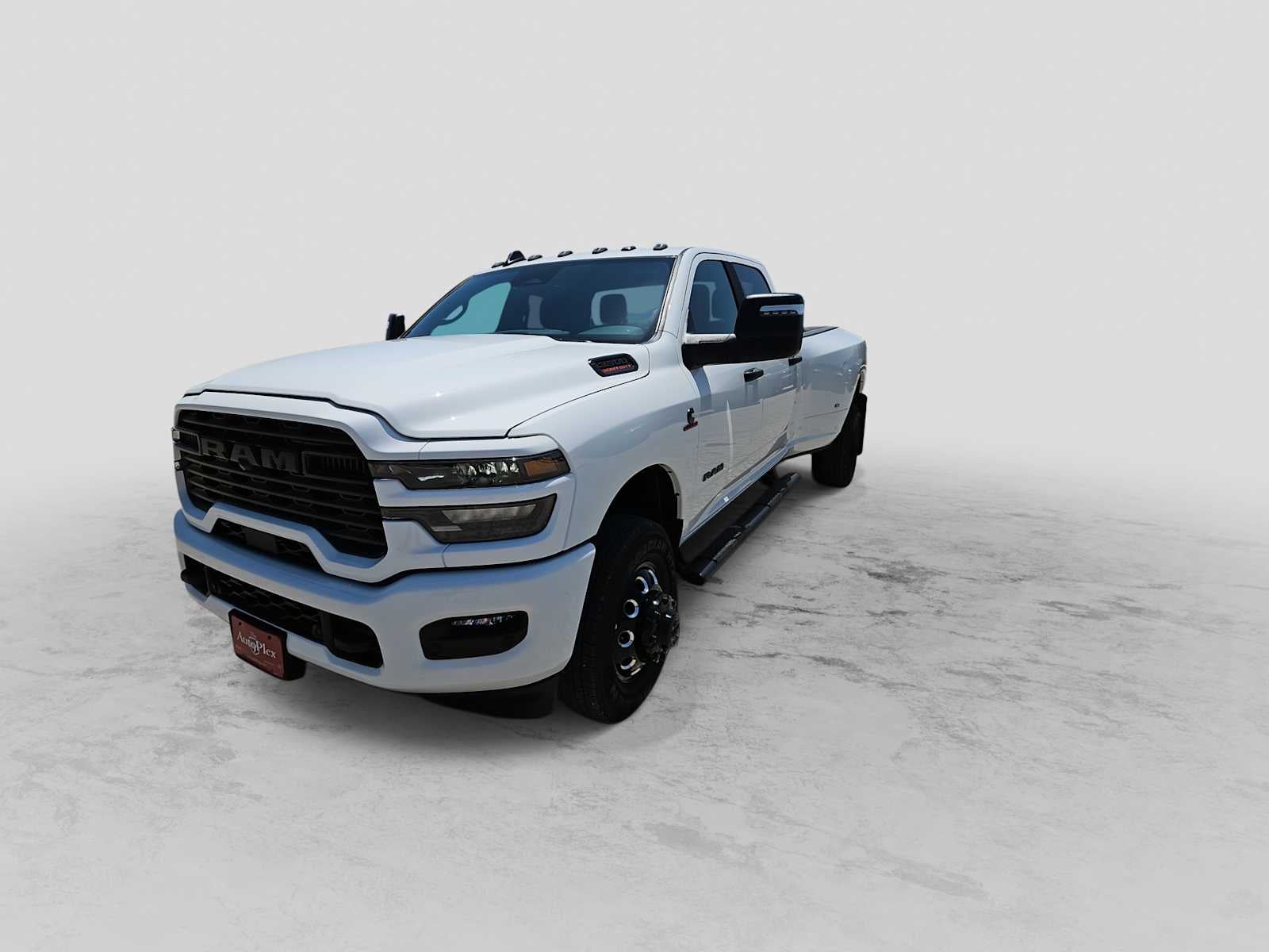2026 RAM 3500 RAM 3500 LONE STAR CREW CAB 4X4 8' BOX