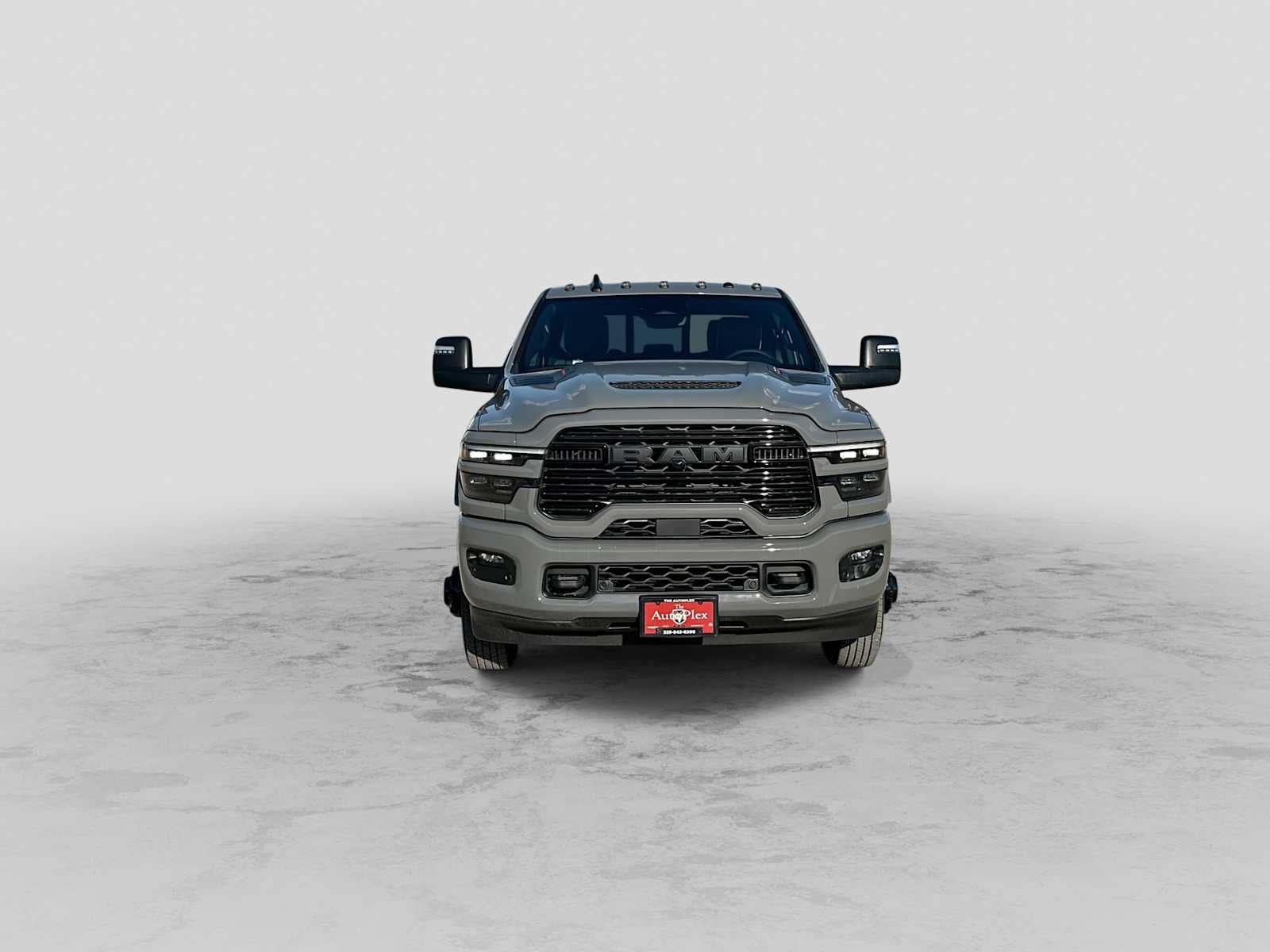 2027 RAM 3500 RAM 3500 LARAMIE CREW CAB 4X4 8' BOX